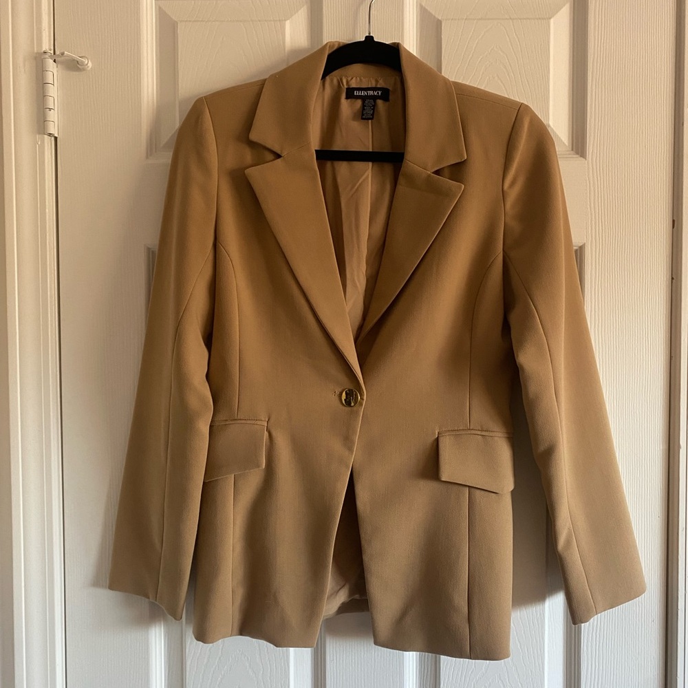 Women’s blazer